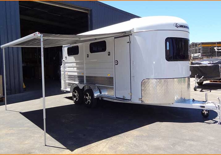 25 1 Supply & Install Fiamma Awning