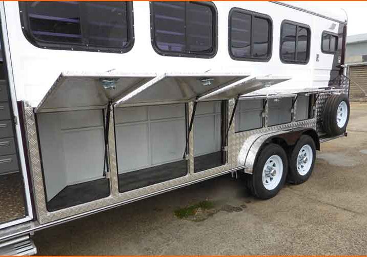 62 3 Inbuilt Aluminum Storage Boxes, Rear Of Gooseneck