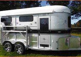Header Ultimate 2 Horse Angle Load Float Custom Kitchen 2hal Ult 330x192